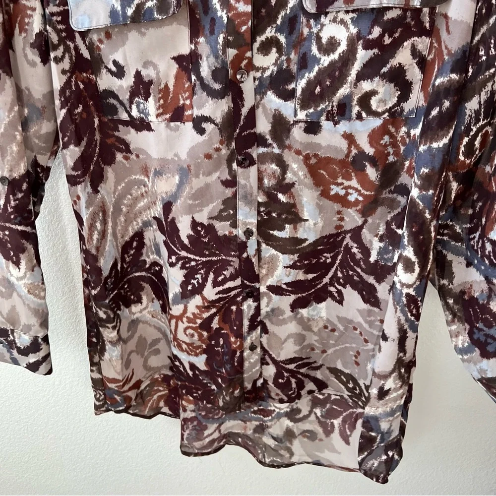 💗BOBEAU Printed Button Down Blouse - Picture 6 of 9